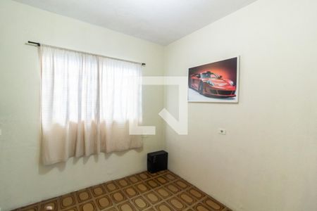 Casa à venda com 225m², 6 quartos e 2 vagas Casa à venda com 225m², 6 quartos e 2 vagasCasa 2 - Sala