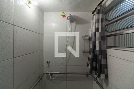 Casa à venda com 225m², 6 quartos e 2 vagas Casa à venda com 225m², 6 quartos e 2 vagasBanheiro 1