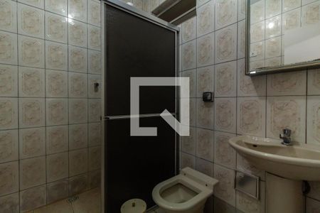 Casa à venda com 225m², 6 quartos e 2 vagas Casa à venda com 225m², 6 quartos e 2 vagasBanheiro 3