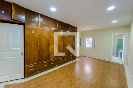 Casa para alugar com 300m², 3 quartos e 2 vagasSuite