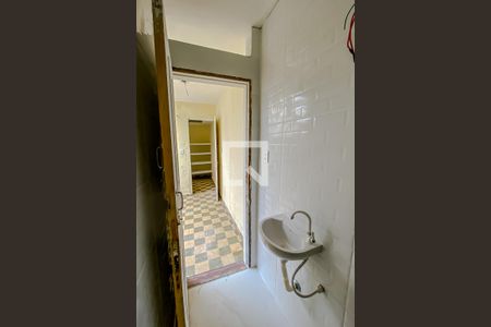 Casa para alugar com 300m², 3 quartos e 2 vagasBanheiro de Serviço