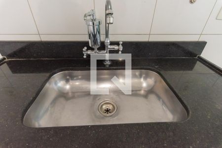 Apartamento à venda com 48m², 2 quartos e 1 vagaCozinha - Torneira