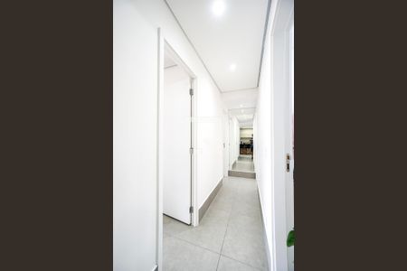 Apartamento à venda com 103m², 3 quartos e 2 vagas Apartamento à venda com 103m², 3 quartos e 2 vagasCorredor dos quartos
