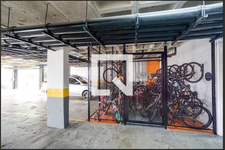 Apartamento à venda com 103m², 3 quartos e 2 vagas Apartamento à venda com 103m², 3 quartos e 2 vagasBiciletário