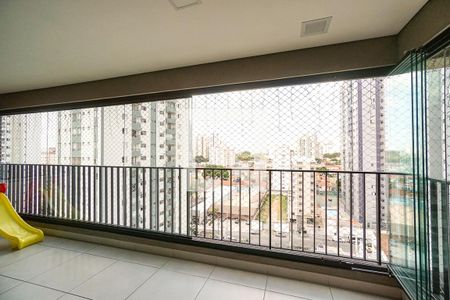 Apartamento à venda com 103m², 3 quartos e 2 vagas Apartamento à venda com 103m², 3 quartos e 2 vagasVista do quarto 2