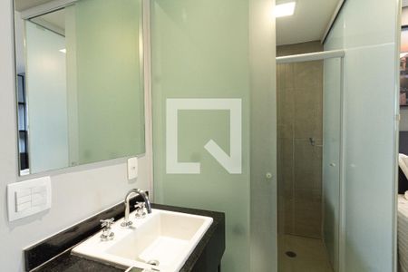 Studio para alugar com 30m², 1 quarto e 1 vaga Studio para alugar com 30m², 1 quarto e 1 vagaBanheiro