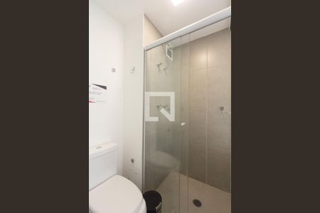 Studio para alugar com 30m², 1 quarto e 1 vaga Studio para alugar com 30m², 1 quarto e 1 vagaBanheiro