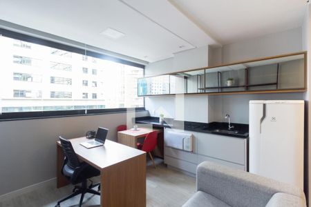 Studio para alugar com 30m², 1 quarto e 1 vaga Studio para alugar com 30m², 1 quarto e 1 vagaStudio