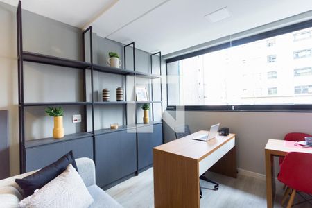 Studio para alugar com 30m², 1 quarto e 1 vaga Studio para alugar com 30m², 1 quarto e 1 vagaStudio