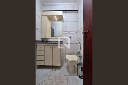 Apartamento à venda com 134m², 3 quartos e 2 vagasBanheiro da Suíte 2