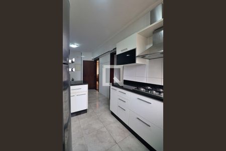Apartamento à venda com 134m², 3 quartos e 2 vagasCozinha