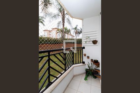 varanda de apartamento à venda com 2 quartos, 66m² em Medeiros, Jundiaí