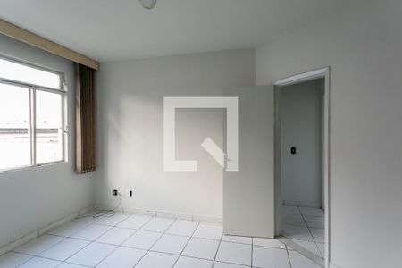 Sala de apartamento para alugar com 2 quartos, 65m² em Silveira, Belo Horizonte