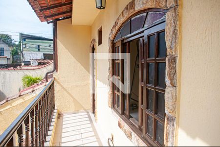 Casa à venda com 120m², 2 quartos e 2 vagas Casa à venda com 120m², 2 quartos e 2 vagasquarto 1 suite