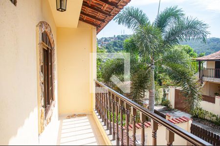 Casa à venda com 120m², 2 quartos e 2 vagas Casa à venda com 120m², 2 quartos e 2 vagasquarto 1 suite