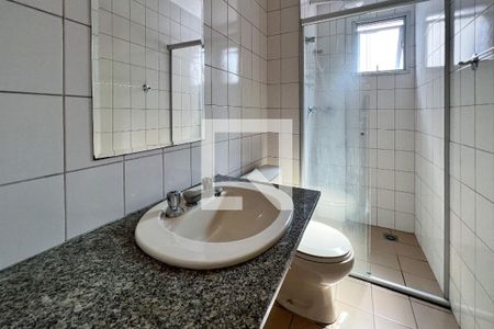 Apartamento para alugar com 77m², 2 quartos e 1 vagaBanheiro