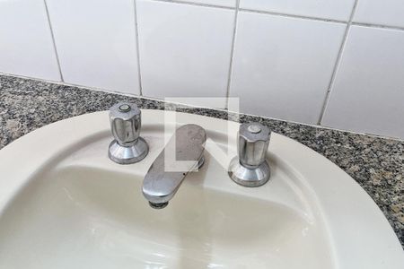 Apartamento para alugar com 77m², 2 quartos e 1 vagaBanheiro da Suíte