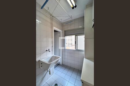 Apartamento para alugar com 77m², 2 quartos e 1 vagaÁrea de Serviço