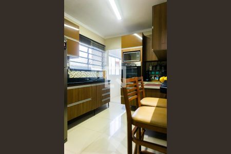 Apartamento para alugar com 76m², 2 quartos e sem vagaCozinha