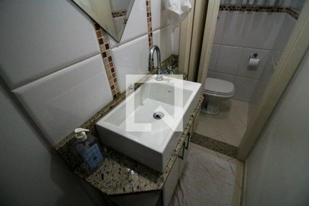 Lavabo de casa à venda com 2 quartos, 173m² em Vila Esperança, São Paulo