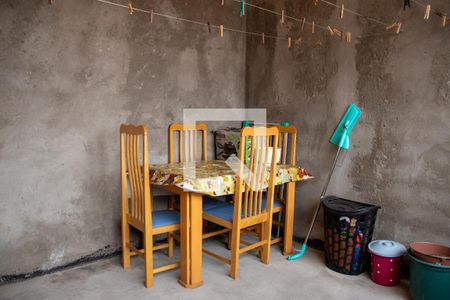 Casa à venda com 300m², 1 quarto e 1 vagaÁrea de Serviço