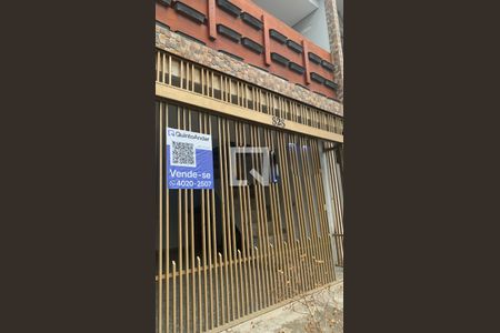 Casa à venda com 300m², 1 quarto e 1 vagaFachada