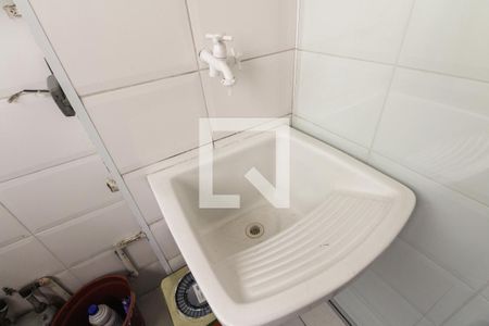 Apartamento à venda com 69m², 3 quartos e 1 vagaÁrea de serviço 