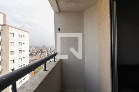 Varanda  de apartamento para alugar com 3 quartos, 69m² em Vila Esperança, São Paulo