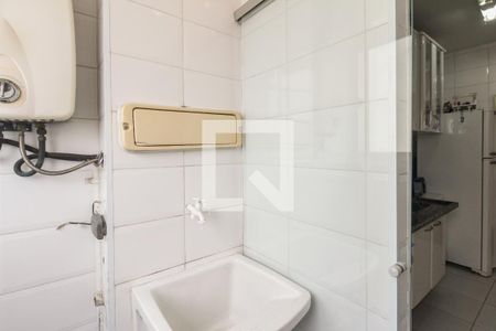 Apartamento à venda com 69m², 3 quartos e 1 vagaÁrea de serviço 