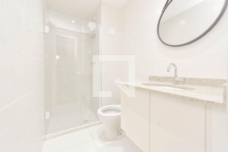 Banheiro de kitnet/studio para alugar com 1 quarto, 40m² em Bela Vista, São Paulo