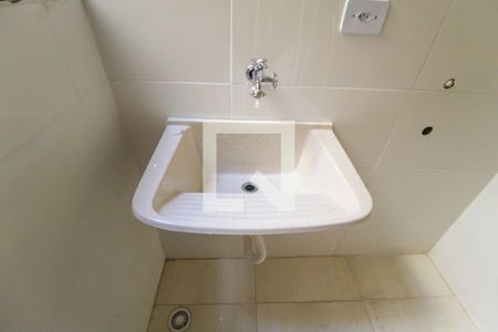 Apartamento para alugar com 43m², 2 quartos e sem vaga Apartamento para alugar com 43m², 2 quartos e sem vagaÁrea de Serviço