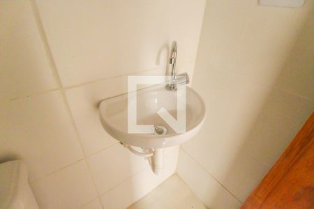 Apartamento para alugar com 43m², 2 quartos e sem vaga Apartamento para alugar com 43m², 2 quartos e sem vagaBanheiro
