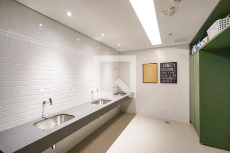 Studio para alugar com 37m², 1 quarto e 1 vaga Studio para alugar com 37m², 1 quarto e 1 vagaLavanderia