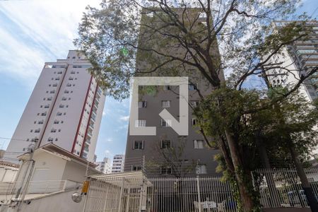 Apartamento para alugar com 81m², 3 quartos e 2 vagas Apartamento para alugar com 81m², 3 quartos e 2 vagasFachada