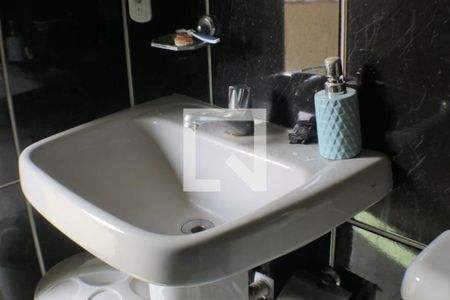 Casa de condomínio à venda com 490m², 5 quartos e 3 vagasBanheiro do Quarto 5