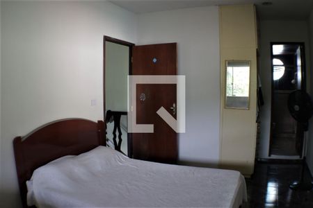 Casa de condomínio à venda com 490m², 5 quartos e 3 vagasQuarto 4 - Suíte