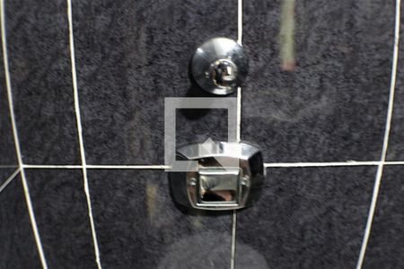 Casa de condomínio à venda com 490m², 5 quartos e 3 vagasBanheiro do Quarto 2