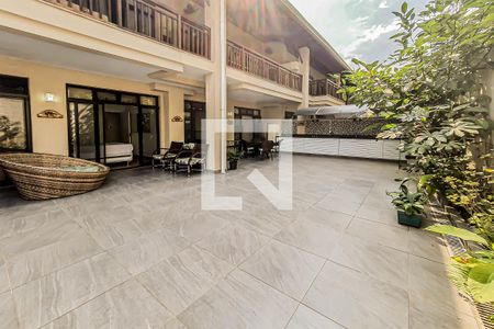 Apartamento para alugar com 124m², 3 quartos e 2 vagas Apartamento para alugar com 124m², 3 quartos e 2 vagasVaranda Goumet com churrasqueira privativo.