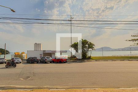 Apartamento para alugar com 124m², 3 quartos e 2 vagas Apartamento para alugar com 124m², 3 quartos e 2 vagasVista da entrada do Condominio