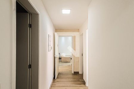 Apartamento para alugar com 124m², 3 quartos e 2 vagas Apartamento para alugar com 124m², 3 quartos e 2 vagasCorredor dos Quartos