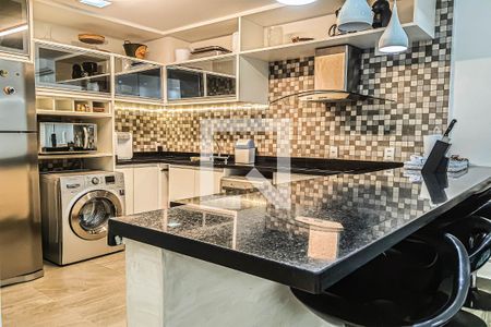 Apartamento para alugar com 124m², 3 quartos e 2 vagas Apartamento para alugar com 124m², 3 quartos e 2 vagasCozinha