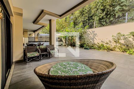 Apartamento para alugar com 124m², 3 quartos e 2 vagas Apartamento para alugar com 124m², 3 quartos e 2 vagasVaranda do Quarto 2