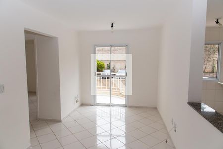 Sala de apartamento para alugar com 2 quartos, 53m² em Taboão, Diadema