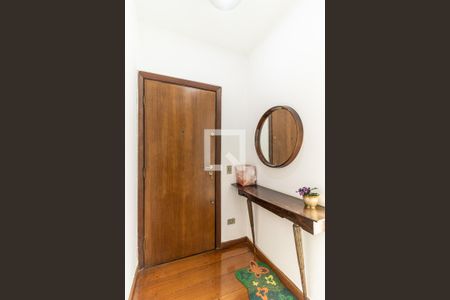 Entrada de apartamento à venda com 3 quartos, 98m² em Santa Cecília, São Paulo