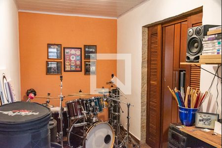 Quarto 2 de casa à venda com 5 quartos, 260m² em Vila Monumento, São Paulo