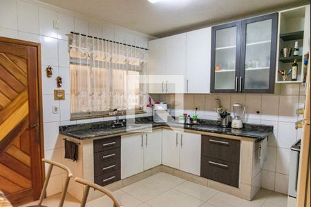 Casa à venda com 260m², 5 quartos e 3 vagasCozinha