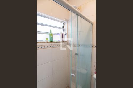 Casa à venda com 260m², 5 quartos e 3 vagasBanheiro 1