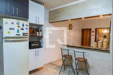 Casa à venda com 260m², 5 quartos e 3 vagasCozinha