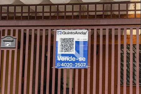 Casa à venda com 260m², 5 quartos e 3 vagasFachada