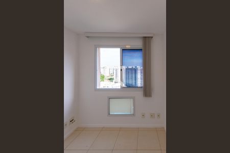Quarto 1 de apartamento para alugar com 3 quartos, 65m² em Recreio dos Bandeirantes, Rio de Janeiro